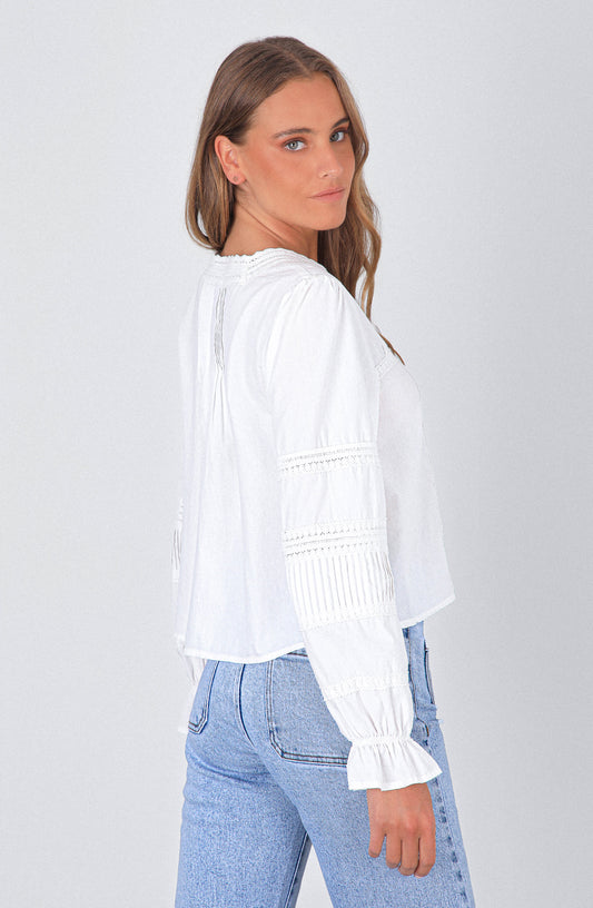 Blusa Pliegues Botón White