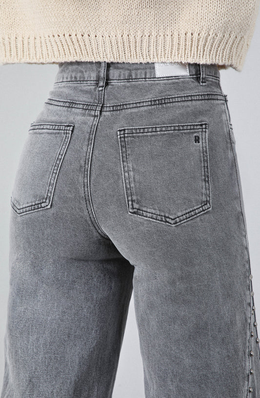 Pantalón Tachas Corte Lateral Gray