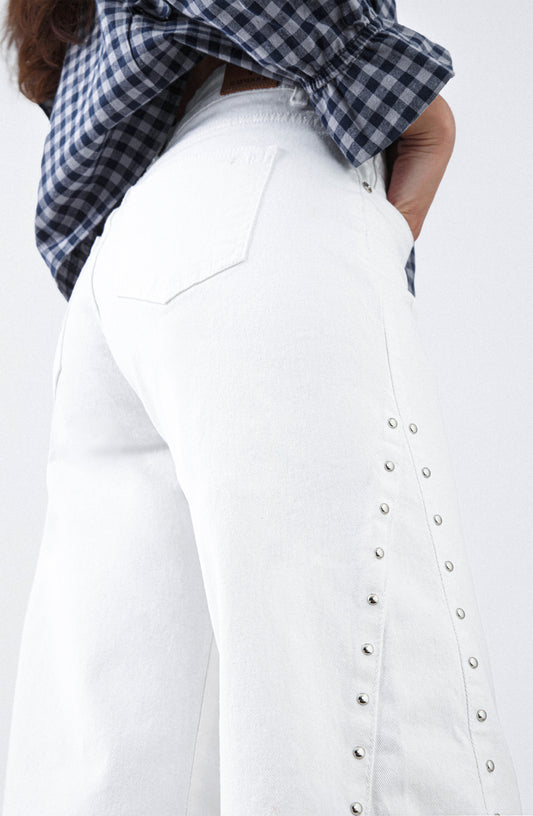 Pantalón Tachas Corte Lateral White