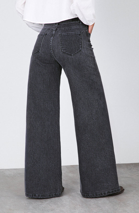 Pantalón Corte Pierna Black