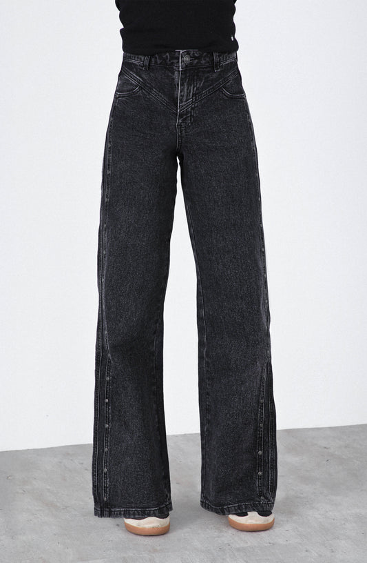 Pantalón Cortes Black