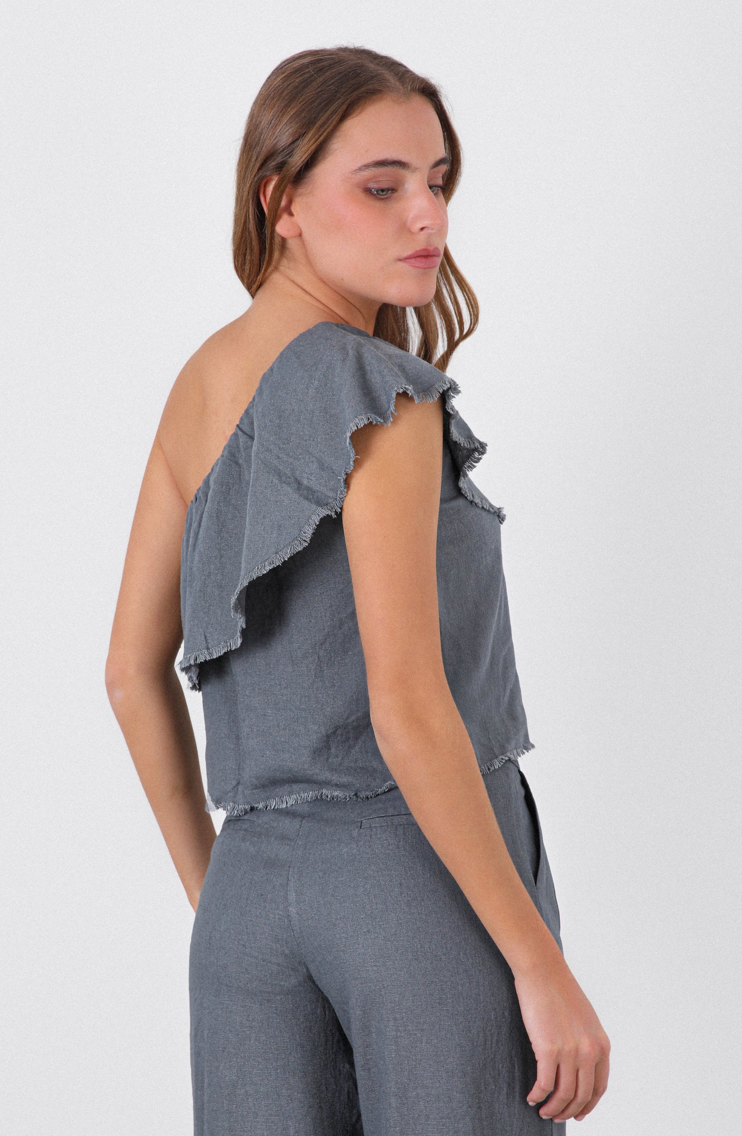 Top Hombro Vuelos Grey