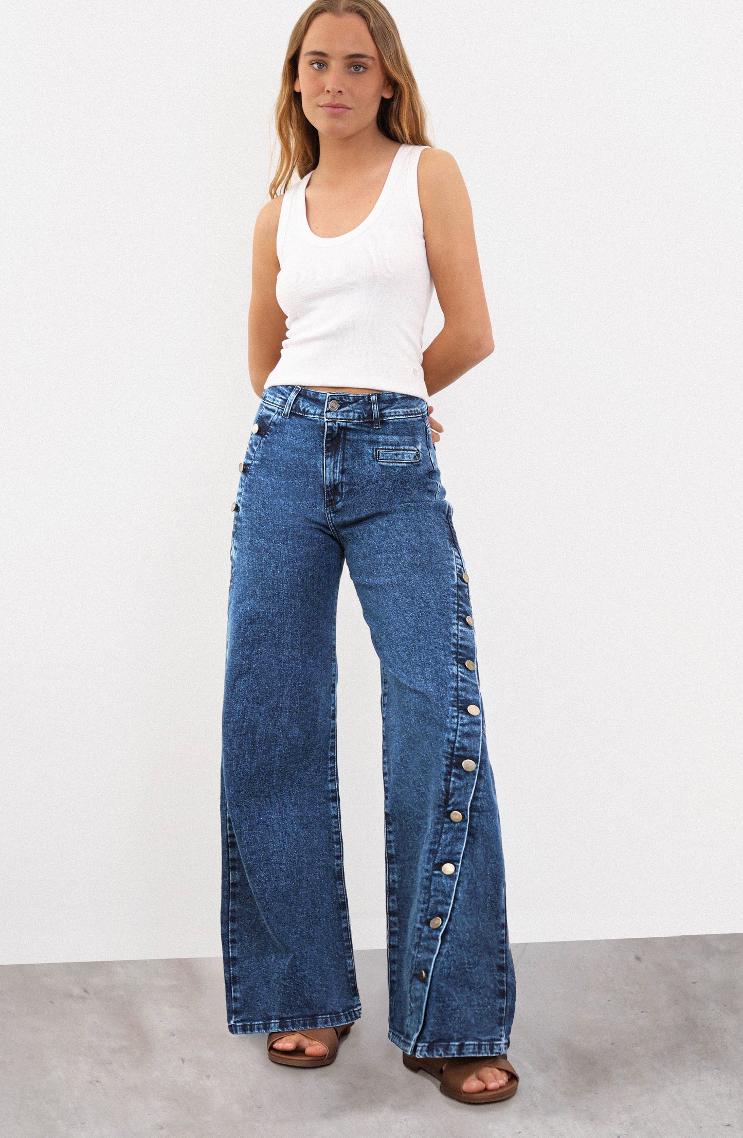 Pantalón Cruzado Botones