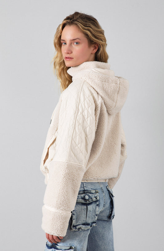 Chiporro Sherpa Quilt Ecru