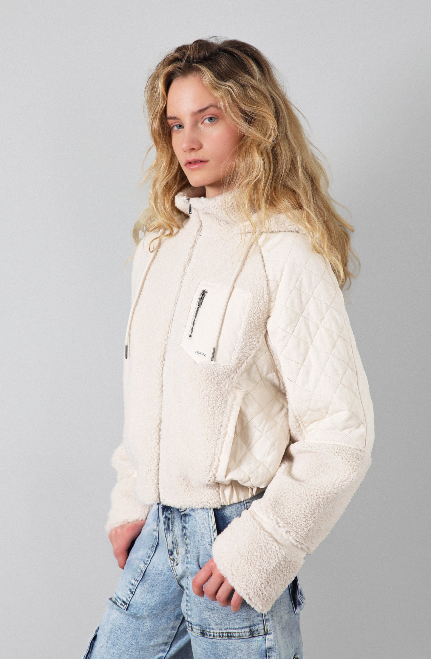 Chiporro Sherpa Quilt Ecru