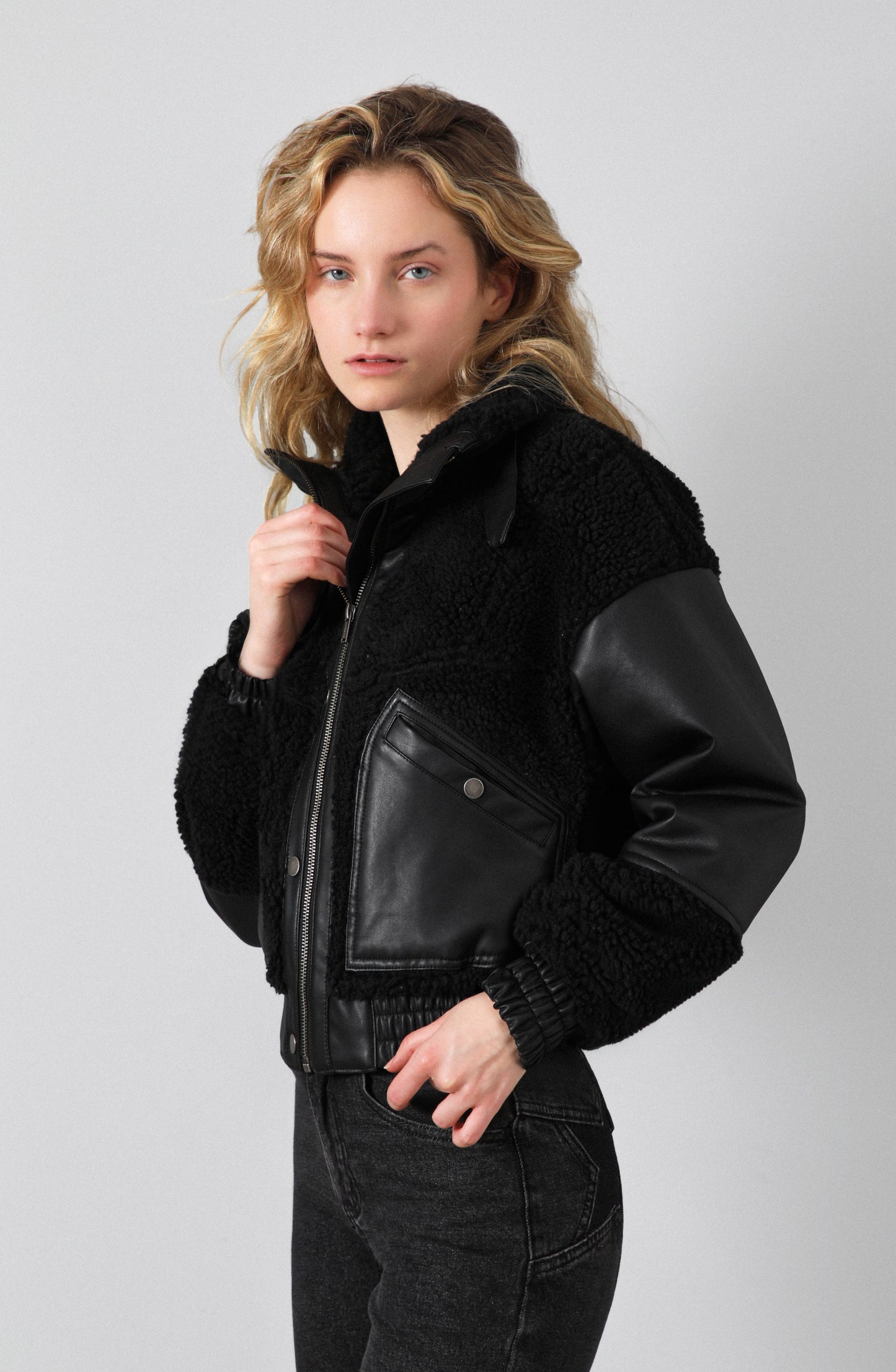 Chiporro Sherpa Pu Black