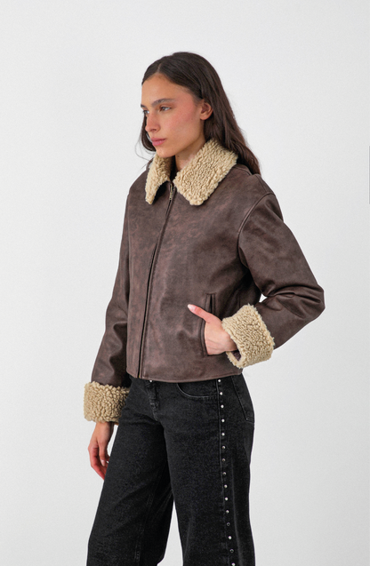 Chaqueta Pu Cuello Chiporro Brown