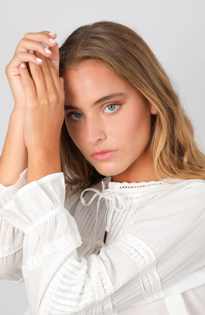 Blusa Cinta Pliegues White