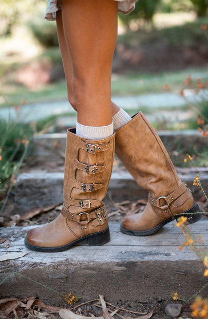 Bota Alta Hebillas Brown
