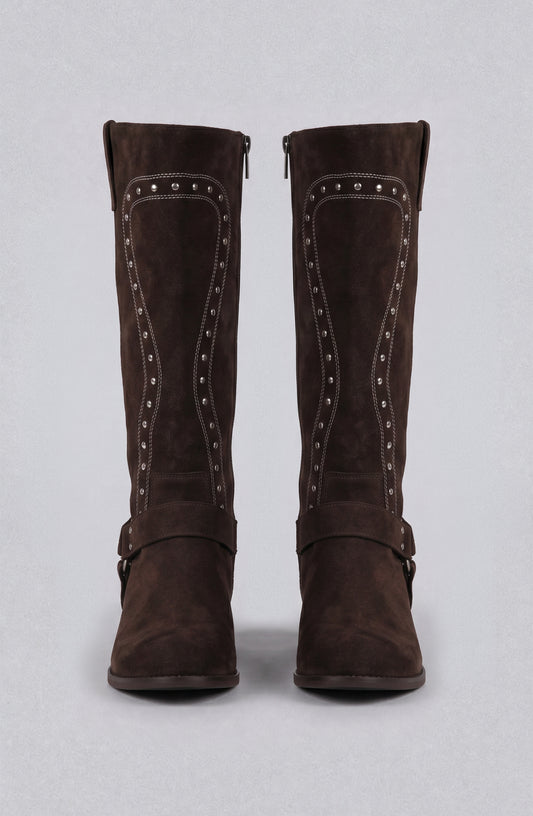 Bota Alta Tachas Brown