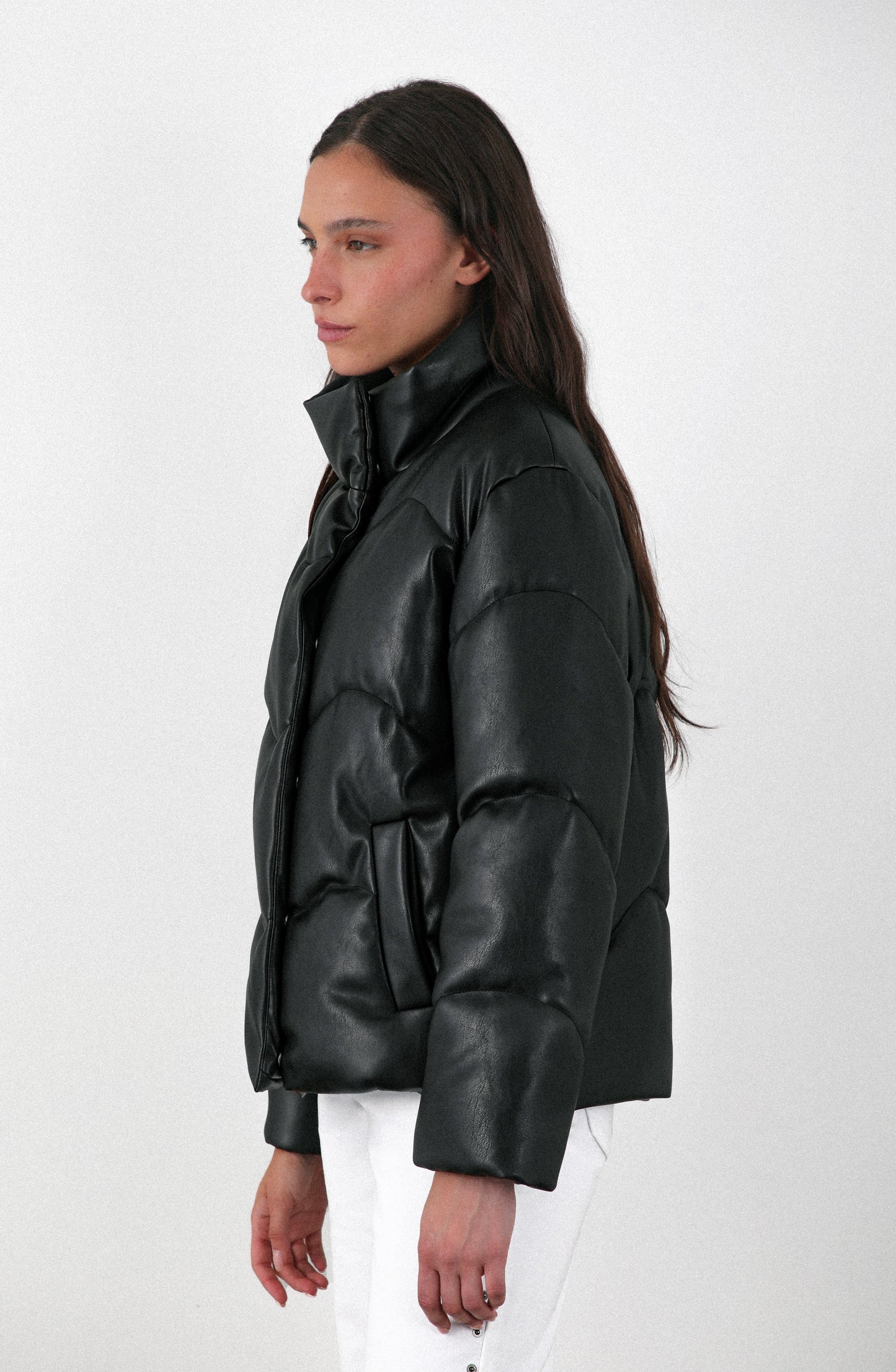 Puffa PU Diagonal Black