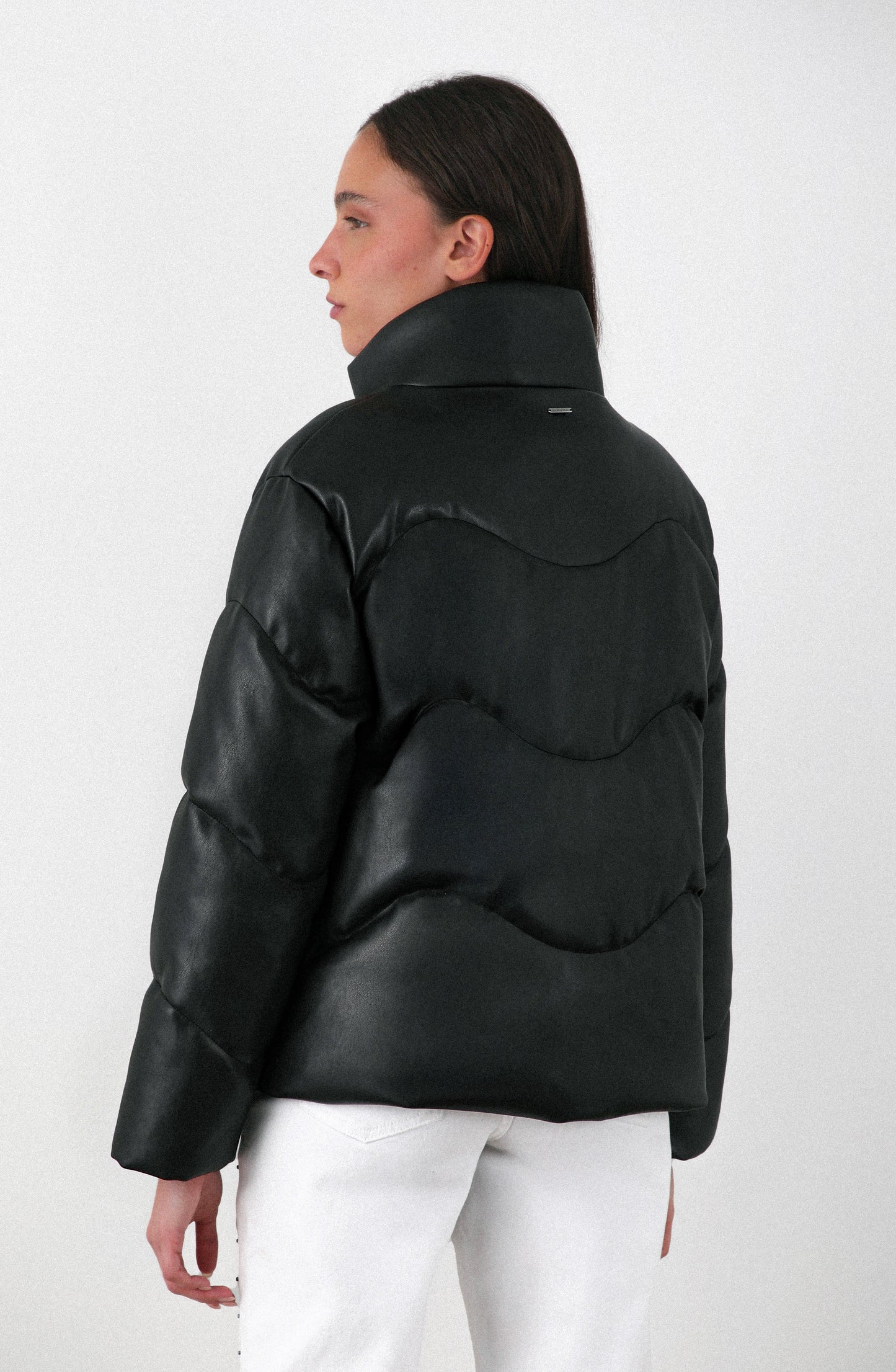 Puffa PU Diagonal Black