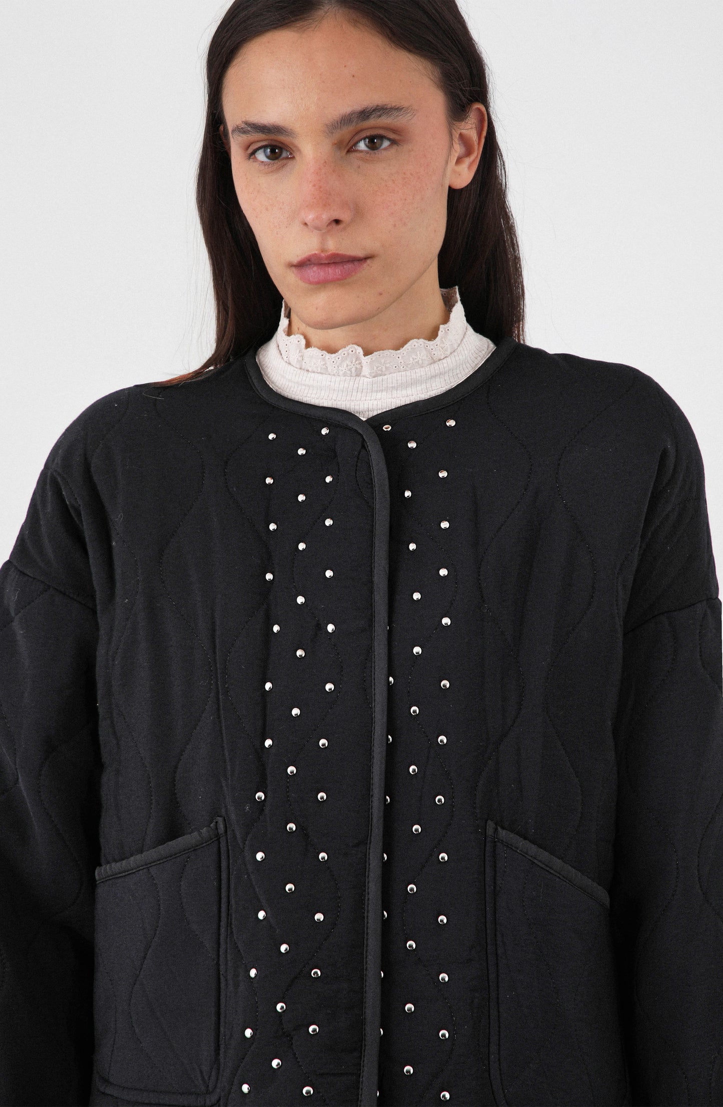 Chaqueta Acolchada Tachas Black