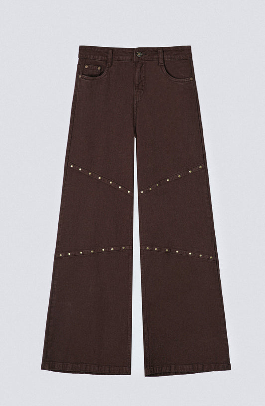 Pantalón Corte Tachas Brown