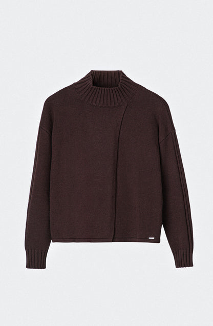 Sweater Cuello Alto Abertura Brown