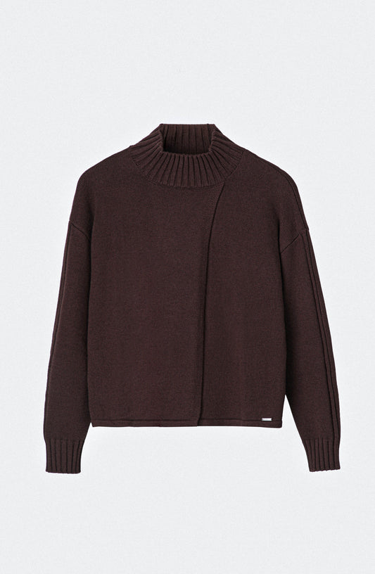 Sweater Cuello Alto Abertura Brown