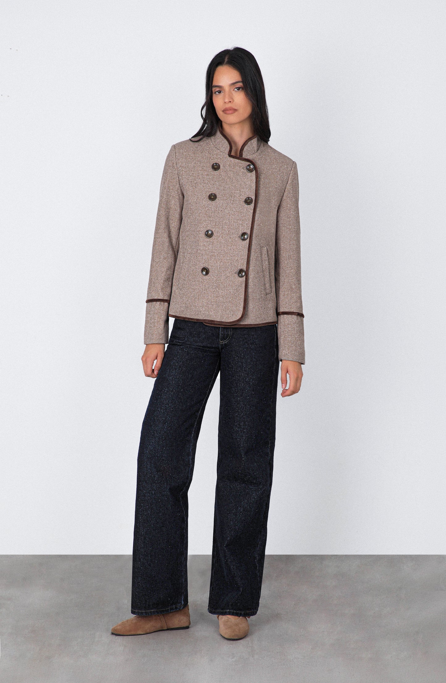 Chaqueta Cruzada Cuello Mao Beige