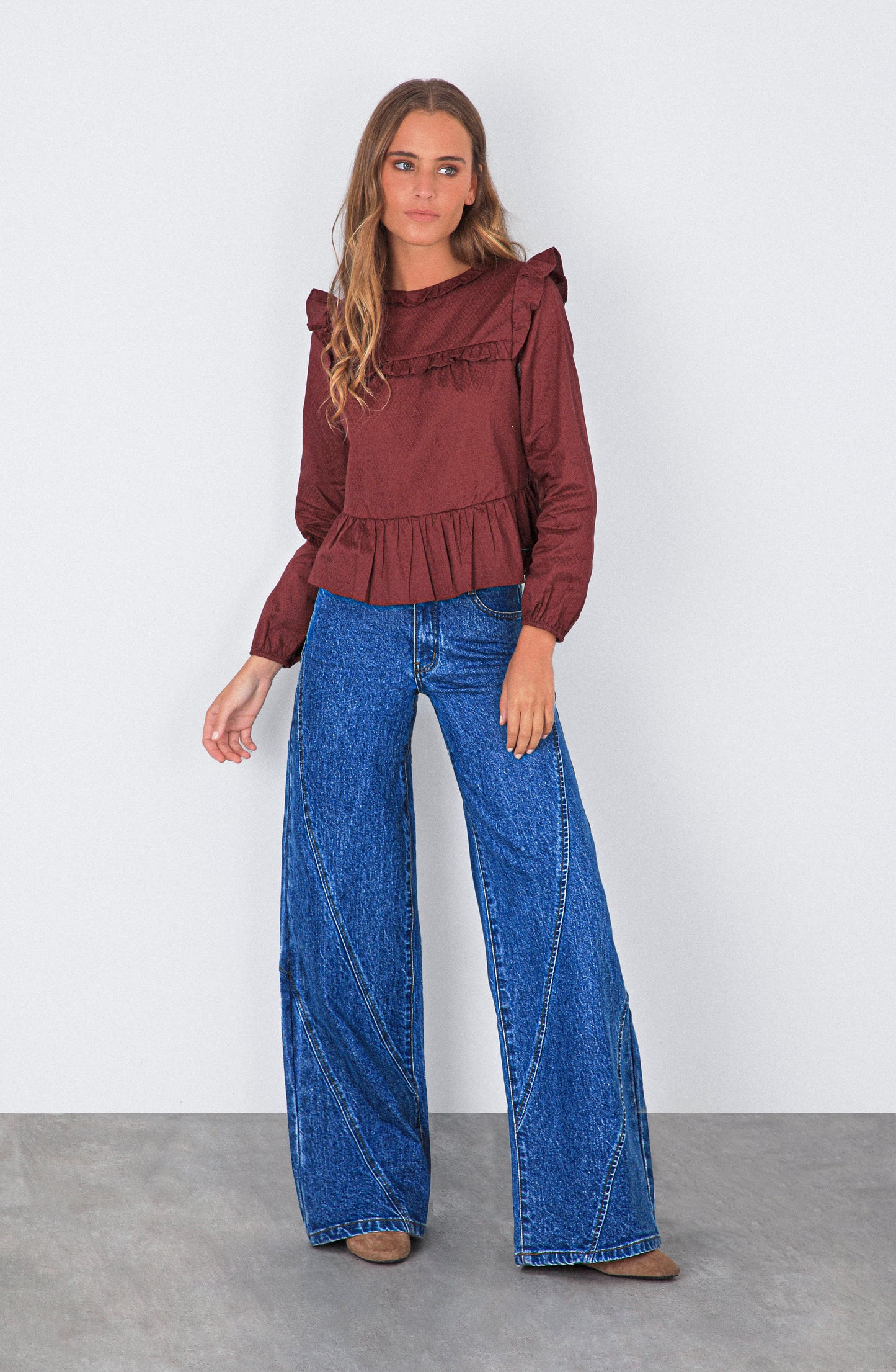 Blusa Vuelos Frontales Burgundy