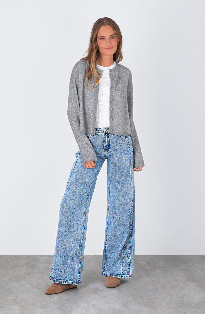 Cardigan Grey
