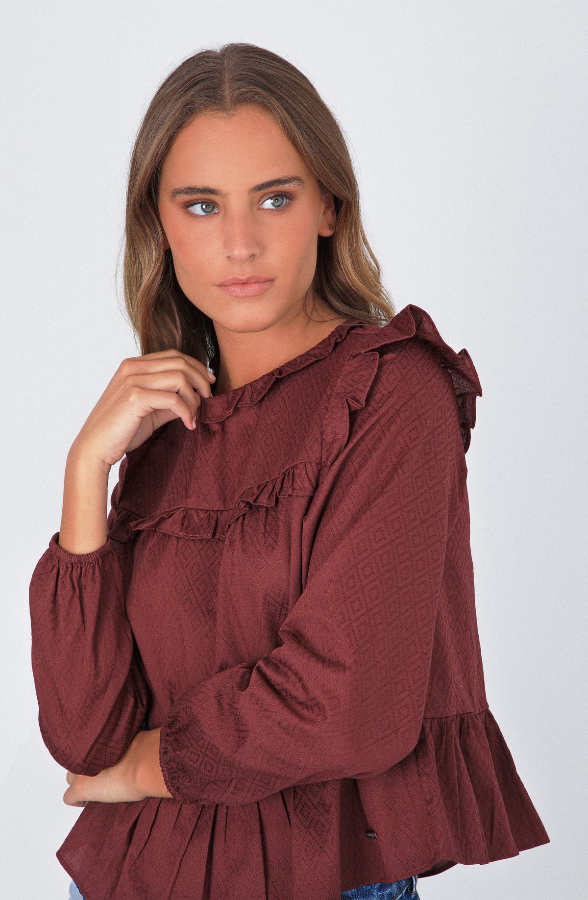 Blusa Vuelos Frontales Burgundy