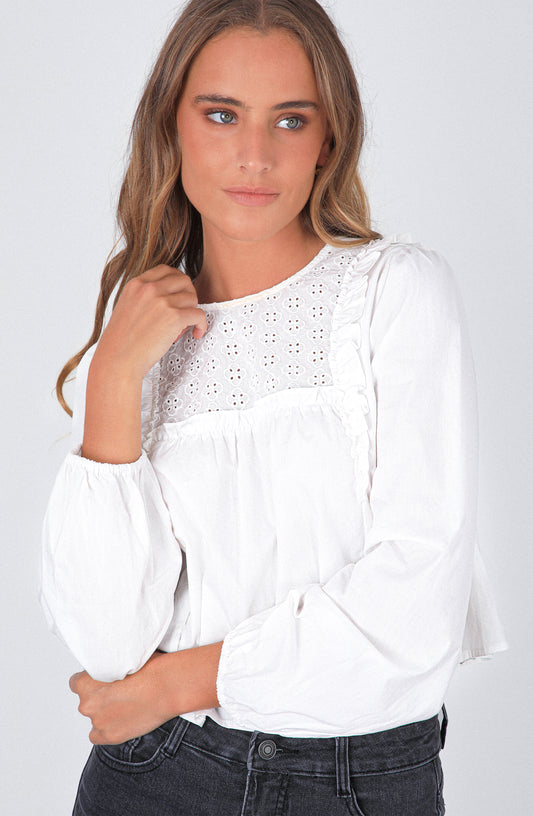 Blusa Vuelos Broderie White