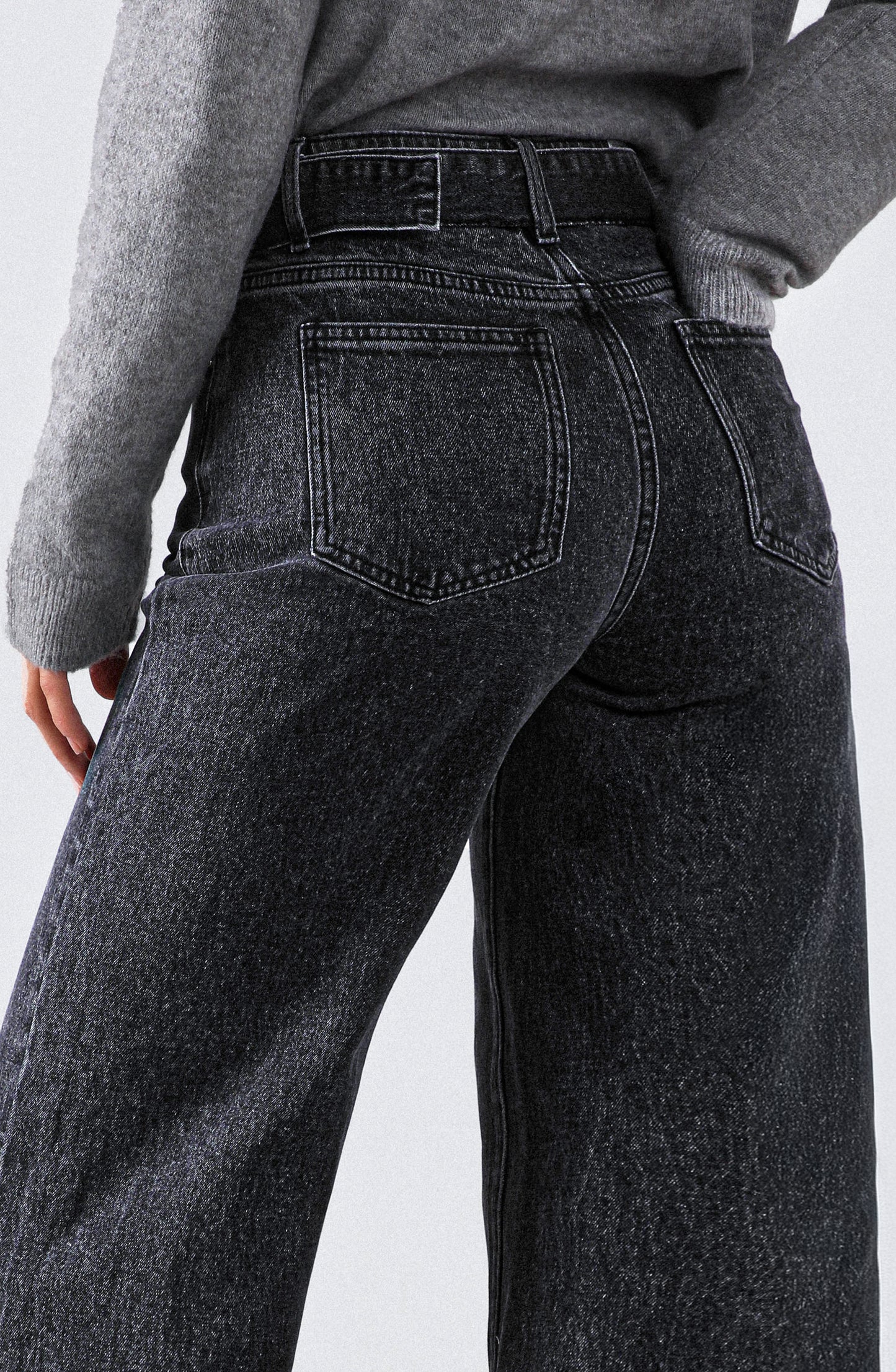 Pantalón Abertura Cinturón Black