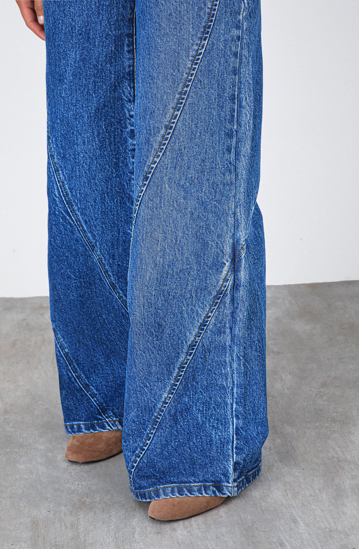 Pantalón Cortes Cruzados Blue