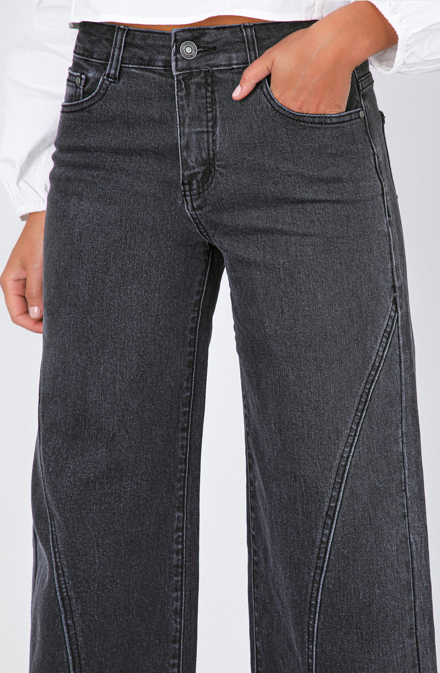 Pantalón Corte Pierna Black