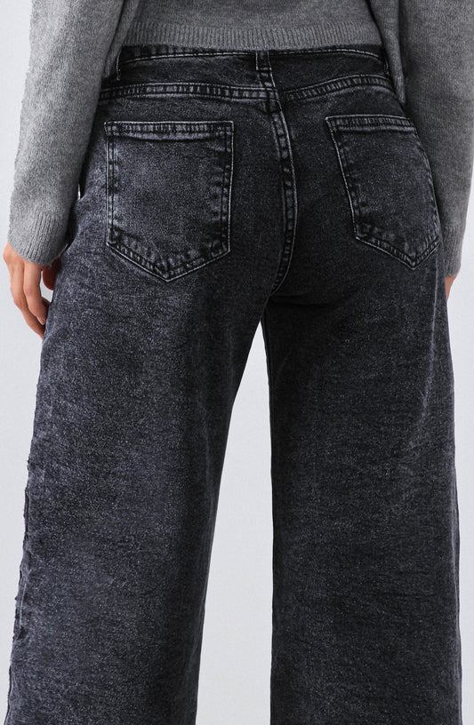 Pantalón Bordado Floral Grey