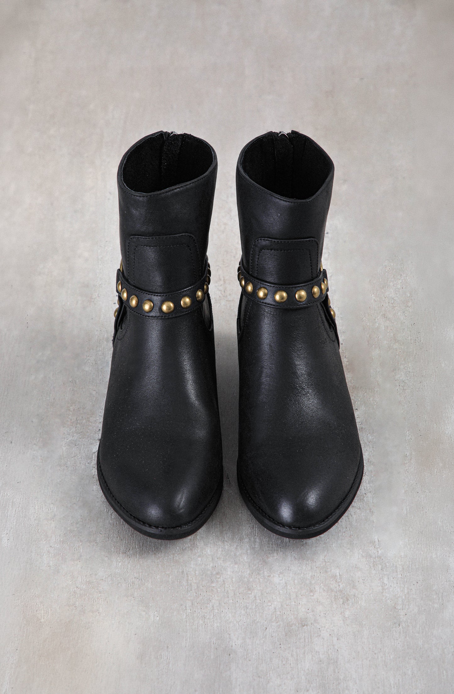 Botín Hebilla Tachas Black