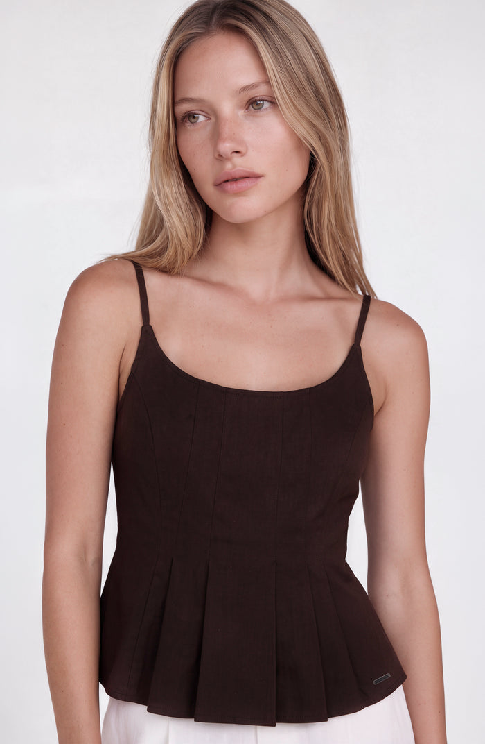 Top Ajustado Plisado Brown