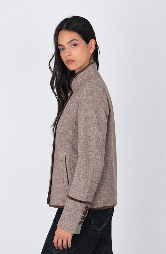 Chaqueta Cruzada Cuello Mao Beige