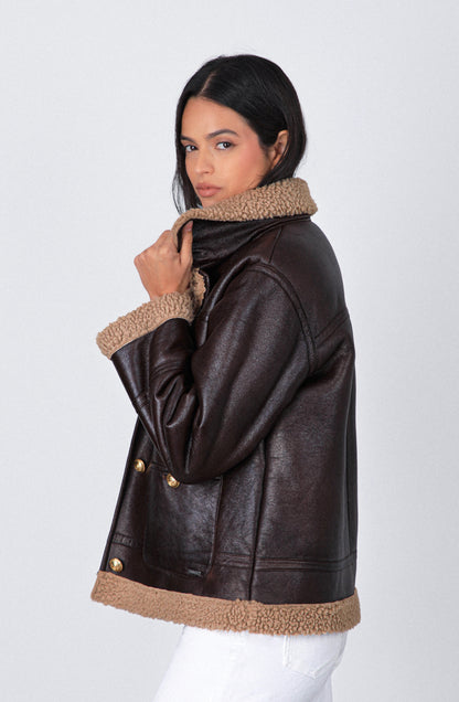 Chaqueta Pu Sherpa Brown