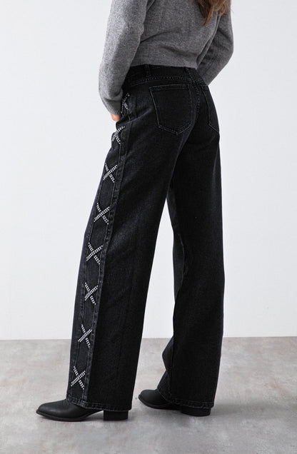 Pantalón Franja Lateral Tachas Black