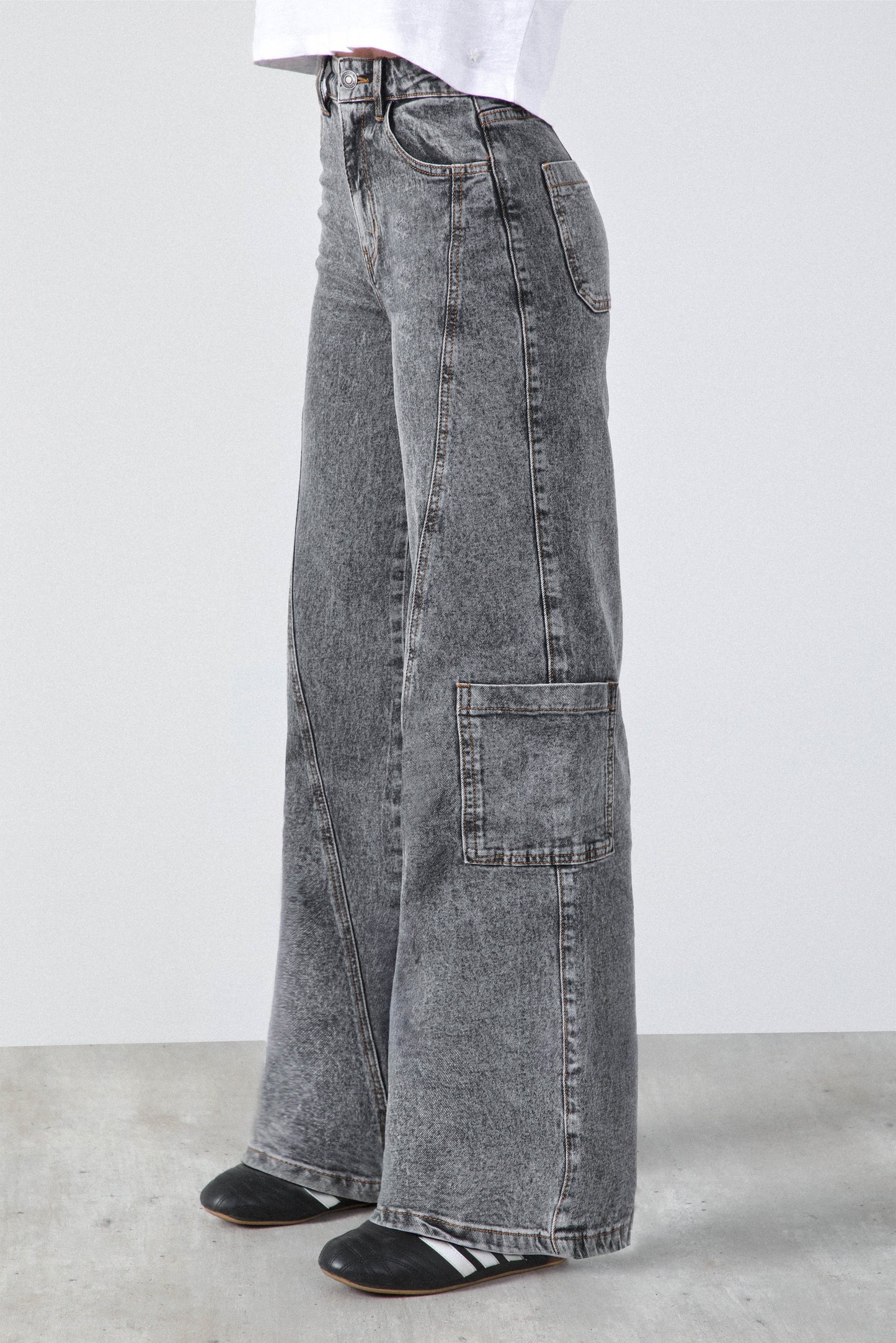 Pantalón Diagonal Bolsillo Gray