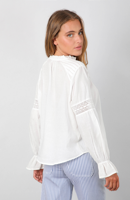 Blusa Pliegues Broderie White