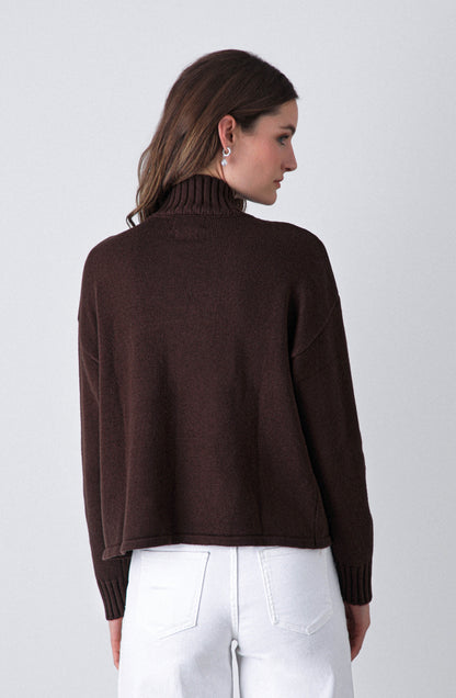 Sweater Cuello Alto Abertura Brown