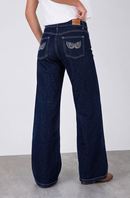 Pantalón Bordado Alas