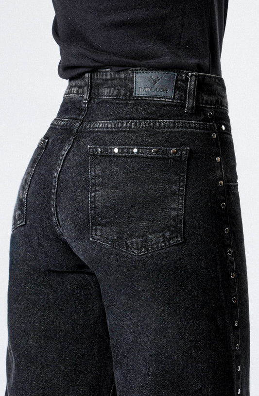 Pantalón Tachas Frontales Black