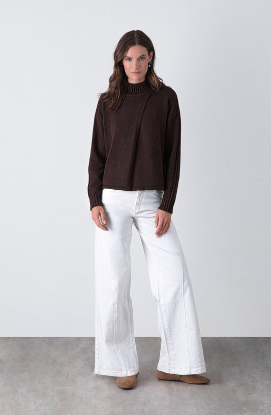 Sweater Cuello Alto Abertura Brown