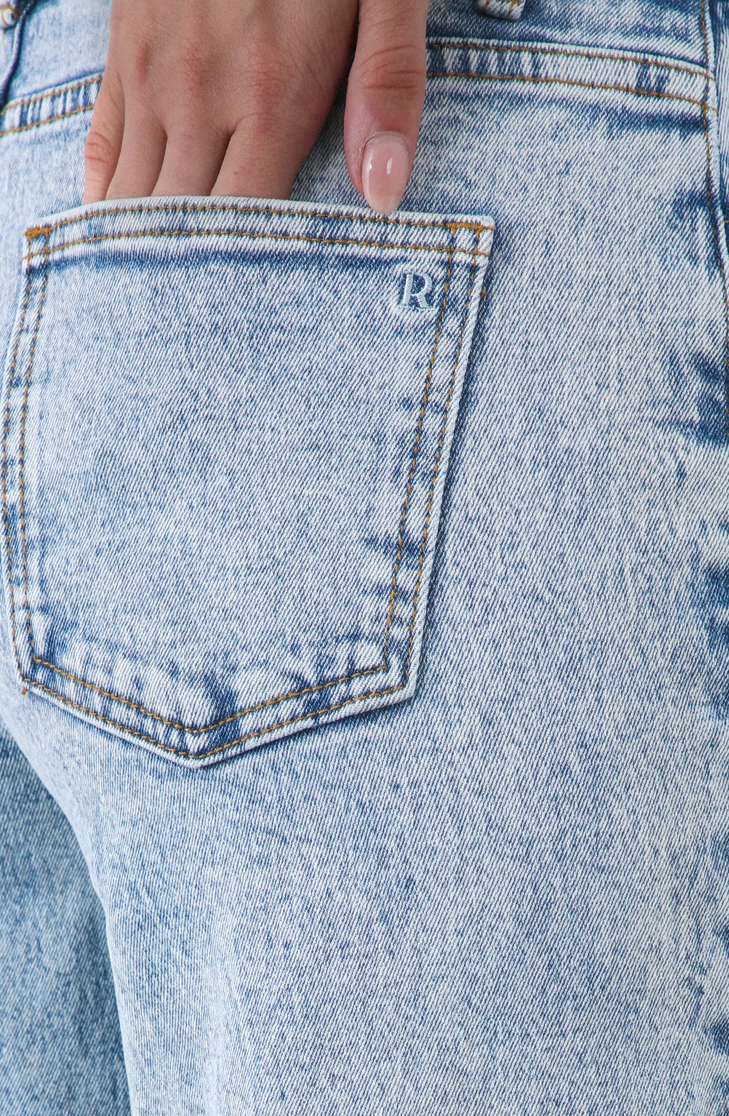 Pantalón Corte Diagonal Light Blue R