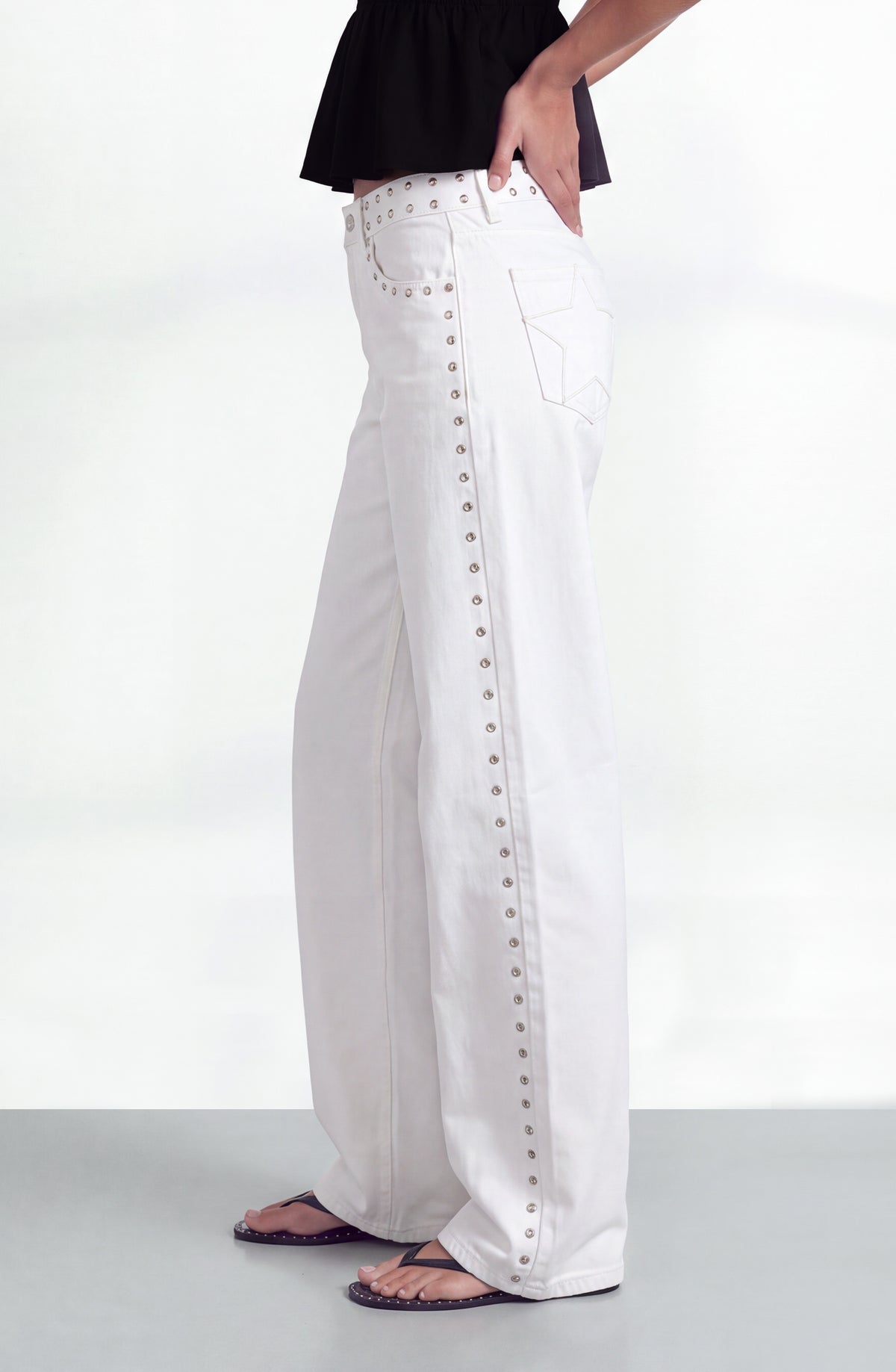 Pantalón Multi Tachas White