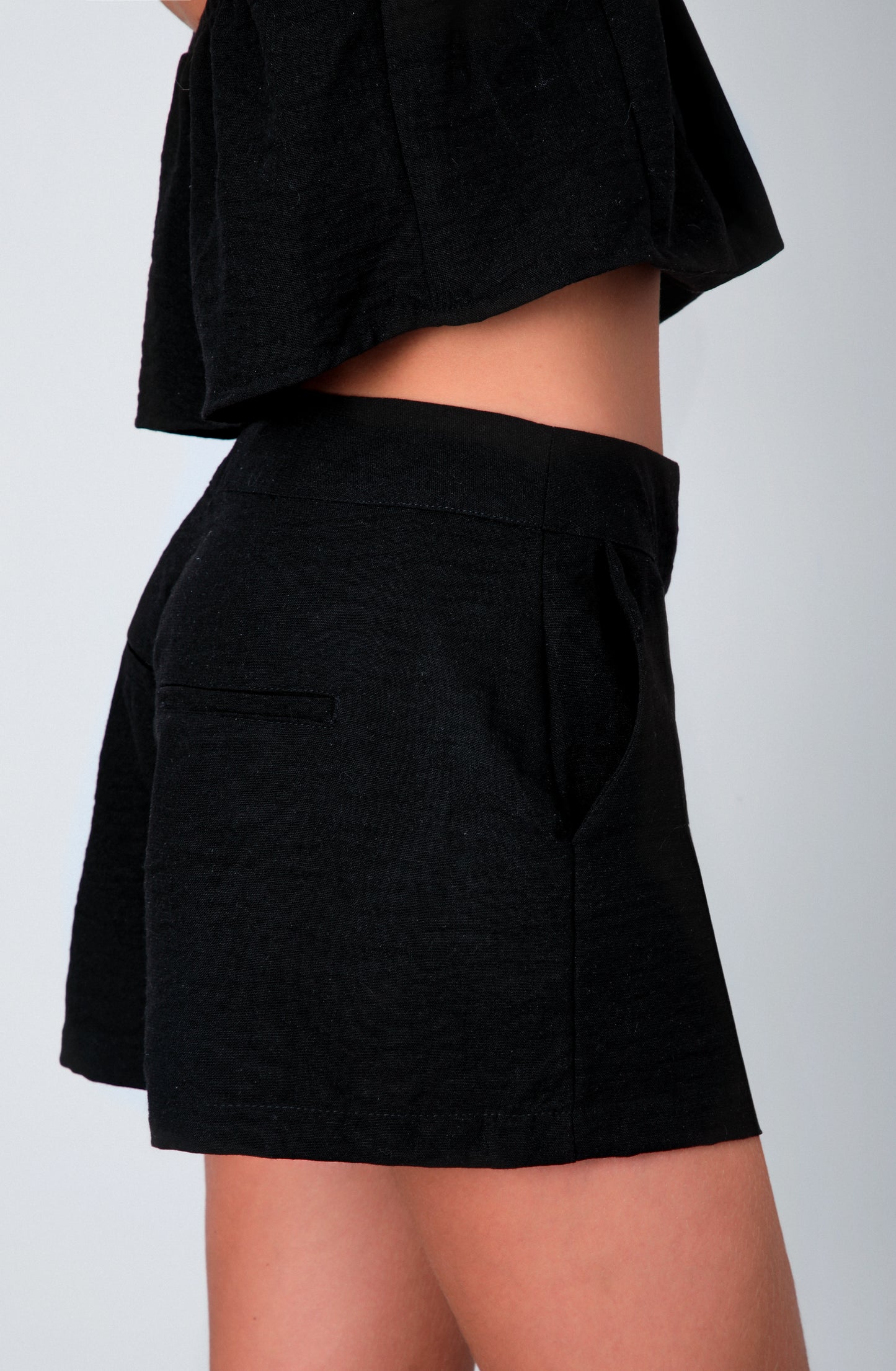 Short Festival Lino Black