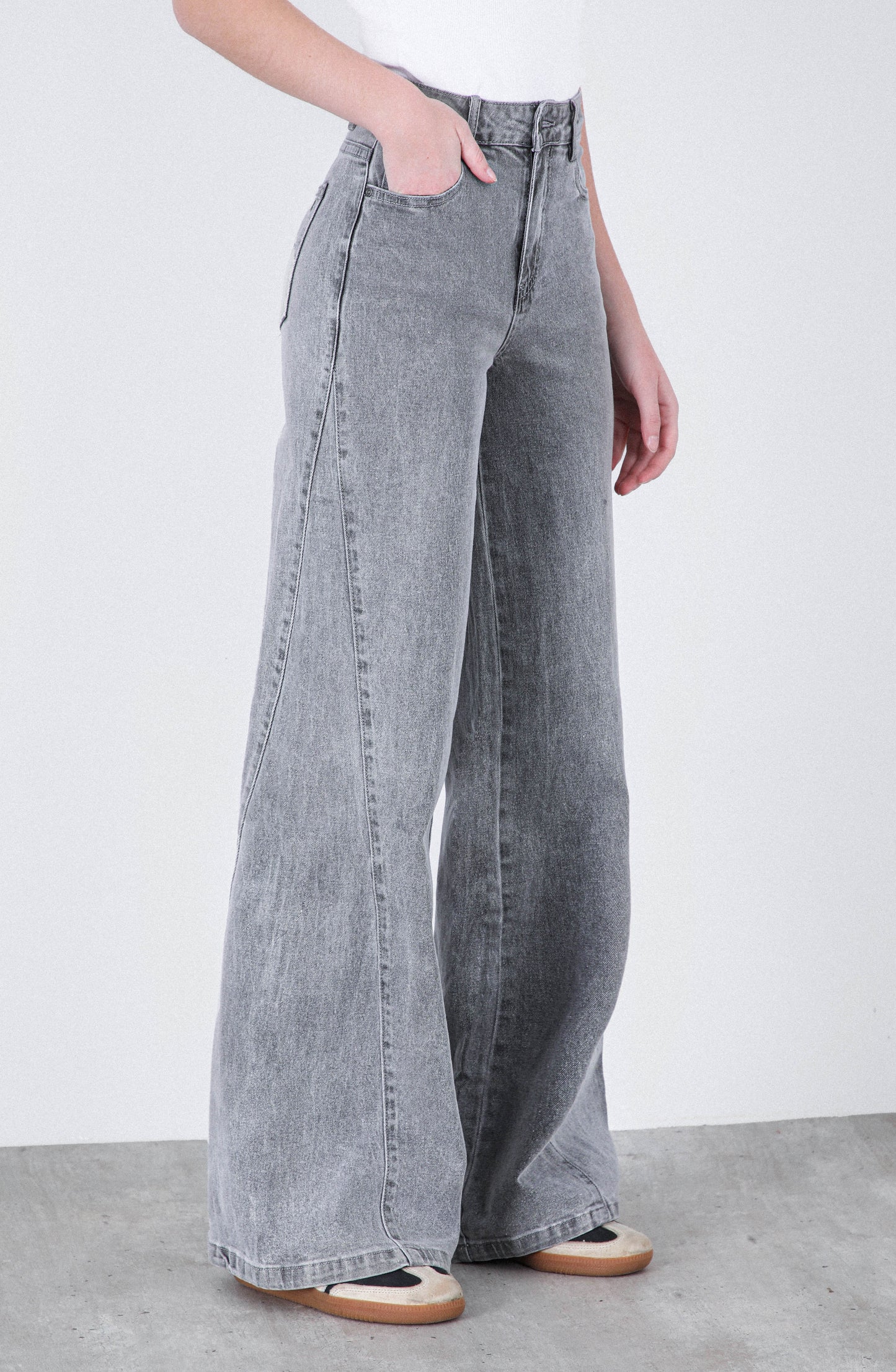 Pantalón Corte Lateral Estrella Grey